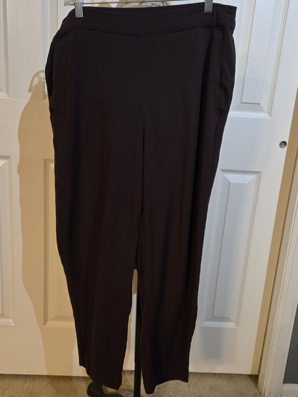 Old Navy Women's Brown Relaxed Jogger Pants